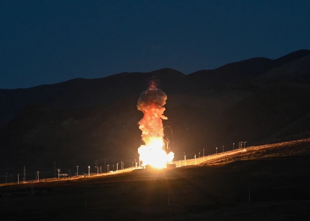 A ground-based interceptor is launched from Vandenberg Space Force Base in California on Dec. 11, 2023, in this photo released by Space Launch Delta 30, a U.S. military unit responsible for space launch operations from the west coast. (PHOTO NOT FOR SALE) (Yonhap)
