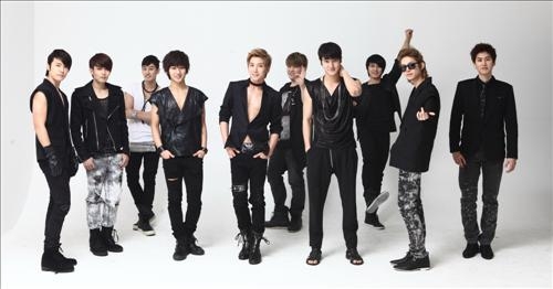 슈퍼주니어 "한국 최초 롱런 아이돌그룹이 꿈" - 4