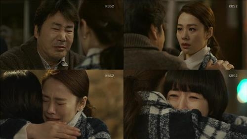 김현주 "'가족끼리' 단합할 수 있던 건 천운" - 3