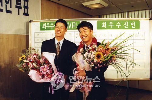 <프로야구> '30·30사나이' 박재홍 "테임즈 대단…국내후배도 꼭" - 2
