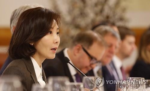 나경원 "美, 전략적 자산 추가배치 등으로 中 압박해야" - 2