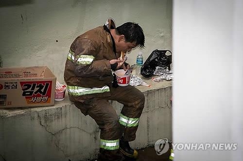 "컵라면 소방관 없도록" 서울시 재난현장 지원팀 출범 - 2