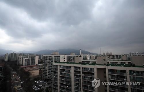 < SNS돋보기> 지구촌 청년들 "집은 사치품" 소식에 "헬월드" - 2