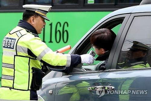 < SNS돋보기> 검경, 음주운전 하면 '차 몰수'…누리꾼 "옳소" - 2