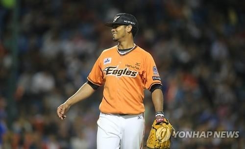 <프로야구> 한화 로저스·안영명, 28일 퓨처스 경기 동시 출격 - 2