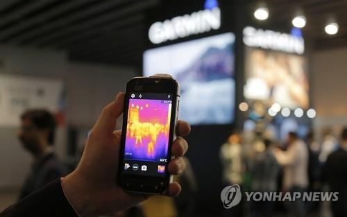 전세계 스마트폰 성장 '끝'…삼성, 애플과 격차 더 벌려(종합) - 2