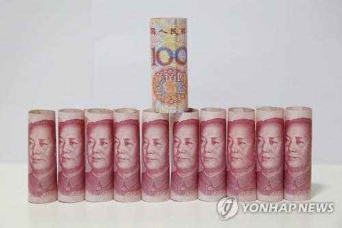 중국 위안화 0.34% 절하…고시 위안값 5년여만에 최저로 - 2
