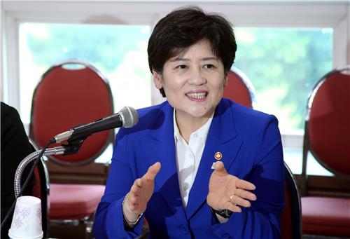 강은희 장관 "자식 위해 부모교육 받으면 스스로 행복" - 2