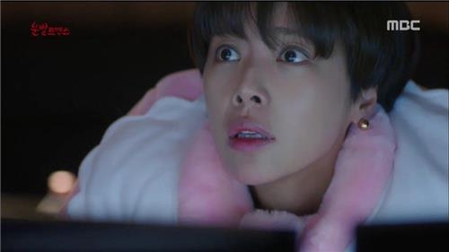 이야기는 엉성했지만…'운빨로맨스' 수목극 시청률 1위 - 2