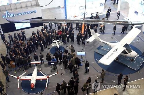 "드론으로 일자리를 잡아라" 드론 조종사 15명 양성 - 2