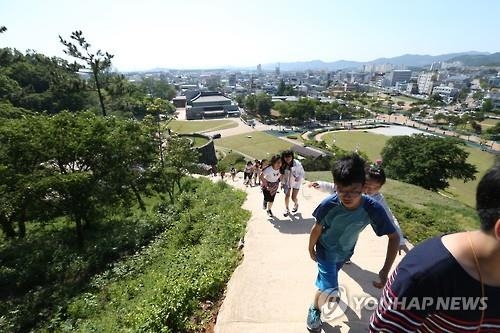 <문화유산> 역사와 자연미를 품은 고창읍성 - 3