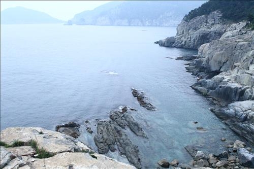 <가고 싶은 섬> 이야기 잔뜩 담은 곳…통영 욕지도 - 12