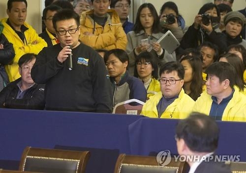'세월호 수습' 김관홍 잠수사 비닐하우스 자택서 숨져(종합) - 2