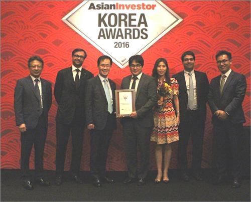 <게시판> NH-아문디운용 '국내 중소형주 최우수운용사' 선정 - 2