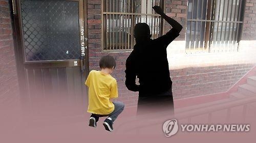 '대소변 못 가려서'…3살배기 집어던져 숨지게 하고 31시간 방치 - 3