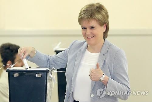 <브렉시트> "탈퇴결정 무력화·번복" 법적 저항운동 가열 - 2