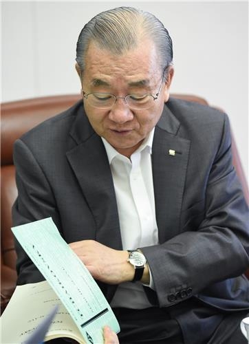 김인호 "브렉시트 결정적 영향 안 줘…수출 나아질것" - 3
