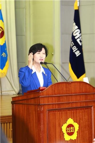 송영길·추미애, 경기도의회 의원총회 찾아 지지 호소 - 3