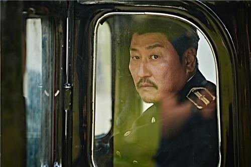 여름대작 놓쳤다면 '추석특선' 영화가 있다 - 2
