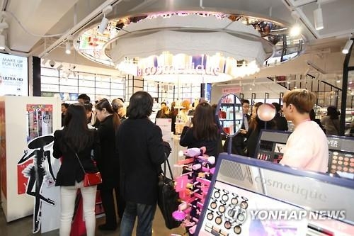 화장품·패션·장난감…전문점 늘리는 유통업계 - 3
