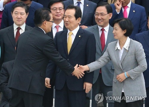 2野 "할말 할것"…안보 초당적 협조하지만 '빈손 회동' 우려도 - 2