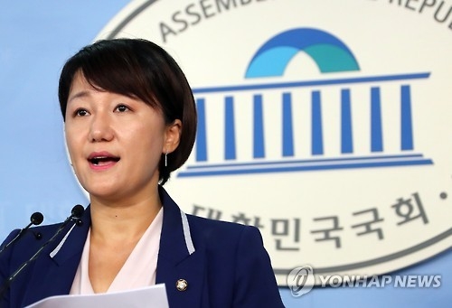 여론조사업체도 '떴다 방'…"10곳 중 3곳, 20대 총선후 사라져" - 1