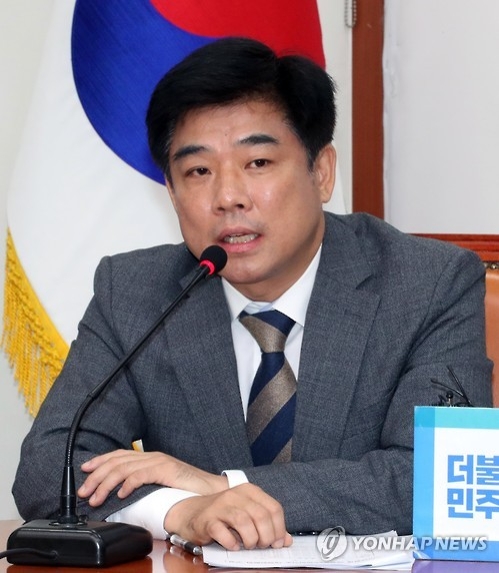 김병욱 "K스포츠, 롯데 압수수색정보 열흘전 인지 의혹" - 1