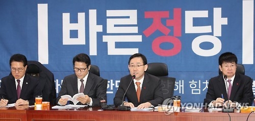 경기도의원 신당행 8명…교섭단체 구성 불투명 - 1