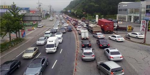오포 난개발과 교통난