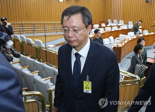 '최순실 비호의혹' 우병우 내주 소환…이석수 前감찰관 조사(종합) - 1
