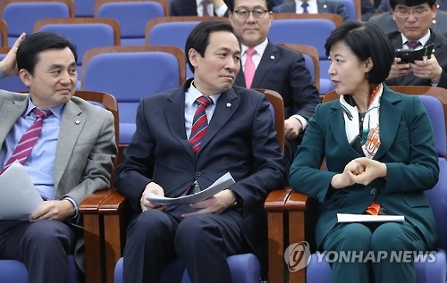 추미애 "끝날 때까지 끝이 아니다…주말 대보름 촛불 밝히자" - 1