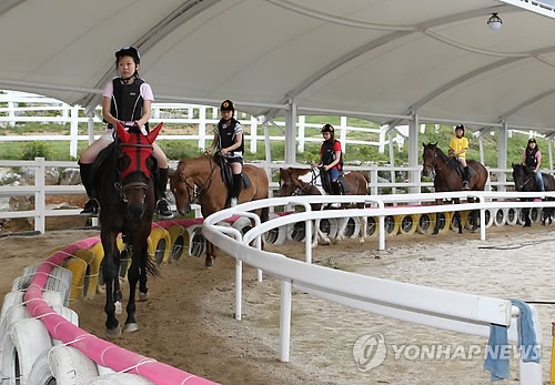 '승마의 고장' 장수에서 승마체험 즐겨요 - 1