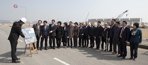 오일허브 현장 방문한 울산시의회