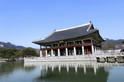 국가적인 연회가 진행된 경회루