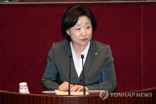 개헌 관련 입장 말하는 심상정