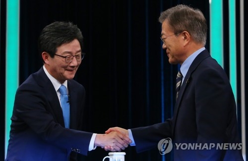 劉 "文 일자리 계산 안맞아"…文 "정책본부장에 물어봐"…TV토론(종합) - 1
