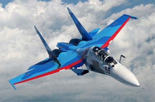 러시아 Su-30 전투기