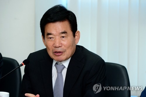김진표 "귀족노조도 잘못 있지만 재벌들 반성이 먼저" - 1