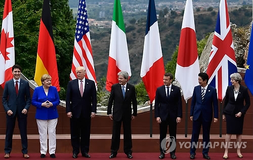 G7 정상회의에 참석한 회원국 정상