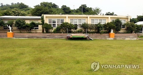 1학년이 5학년과 한 반…시골학교 514곳 학생없어 복식수업 - 2