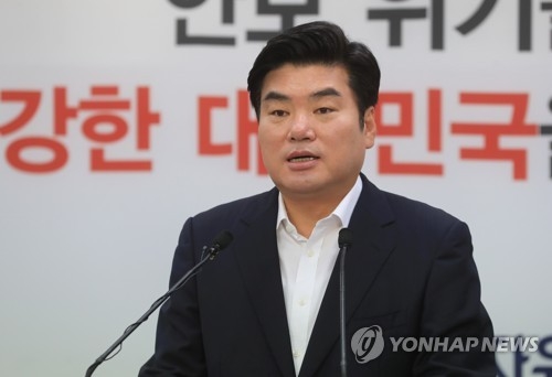 홍준표 '강한야당'·원유철 '정치혁명'·신상진 '구태청산' - 2