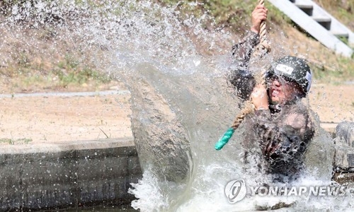 자신을 믿으며