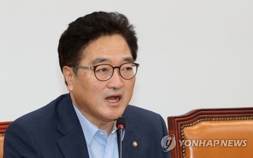 우원식 "댓글 추악한 실체, 히틀러 나치 같아…MB와 뗄수 없어" - 1