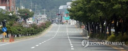 밀양 35.9도 한산한 도로