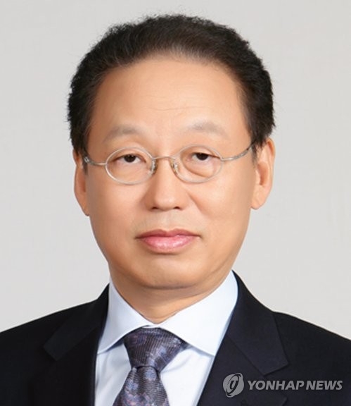 최흥식 "금융소비자보호委 설치…기업 사회적책임 공시" - 1