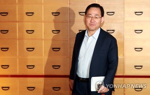 주호영 "북한의 핵공격 막을 전술핵 필요" - 1