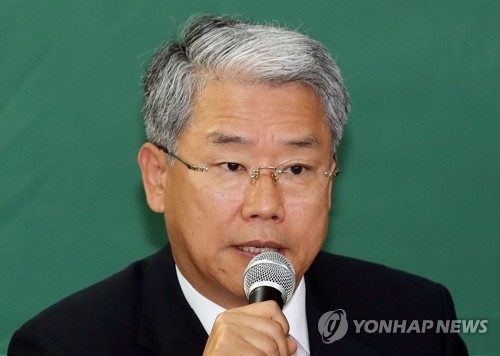 김동철 "與, 필요할 때만 매달려선 안돼…협치 제도화 촉구" - 1