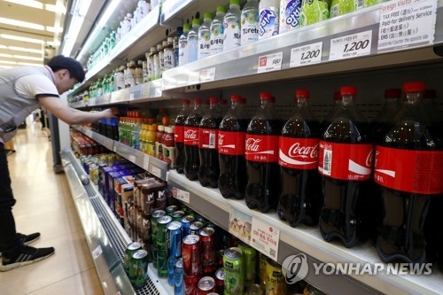 "음료 중 탄산음료 가장 자주 사 먹는다" - 1