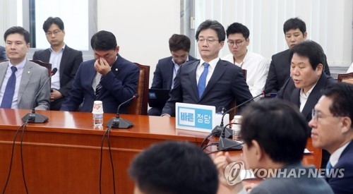 바른정당, 3선 중진들 '통추위' 논의에 갈등 2라운드(종합) - 2