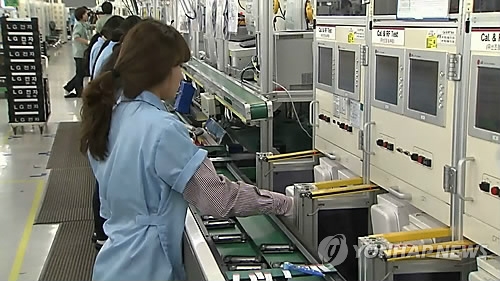 충북 근로자 작년 전국서 가장 오래 일하고 휴가는 짧아 - 1